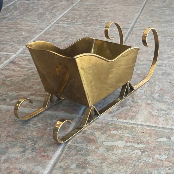 Vintage Brass Sleigh - Picture 2 of 9